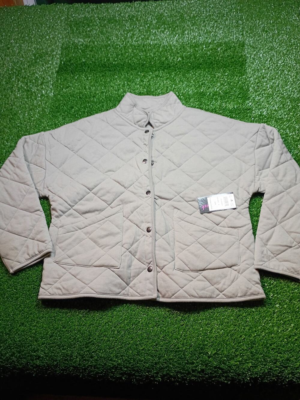 Charming Canyon Creek Women's Quilted Top Size Small NWT